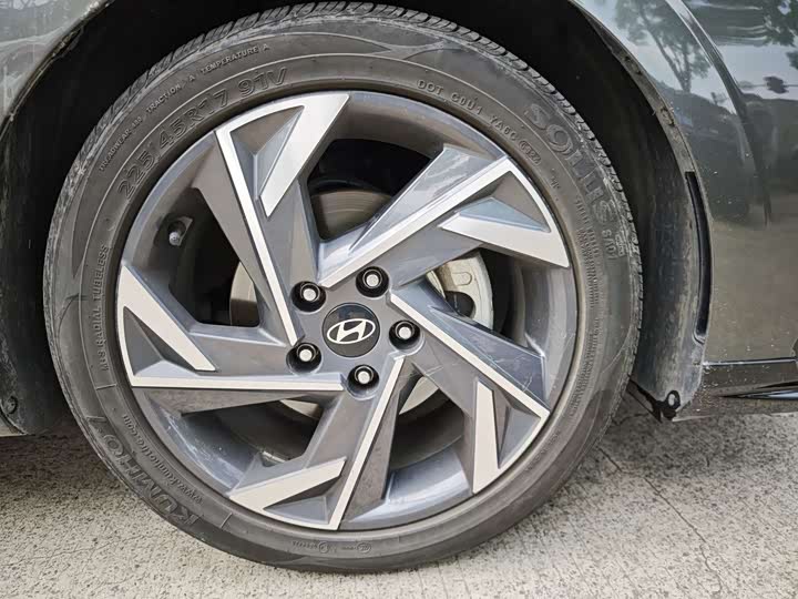 Фото 5 - Hyundai Elantra N line