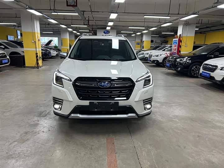 Фото 2 - Subaru Forester