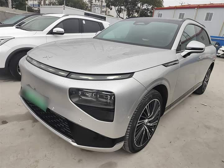 Фото 2 - XPeng G9