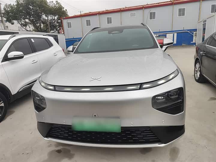 Фото 3 - XPeng G9