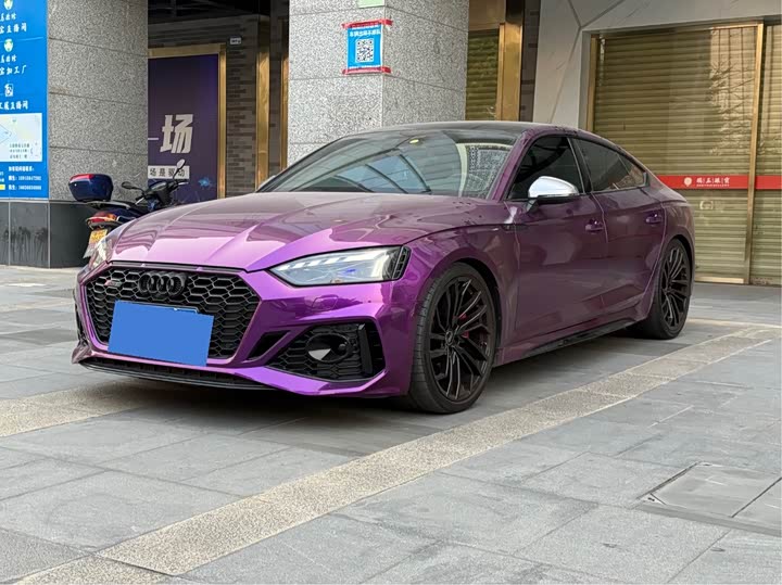 Фото 1 - Audi RS 5