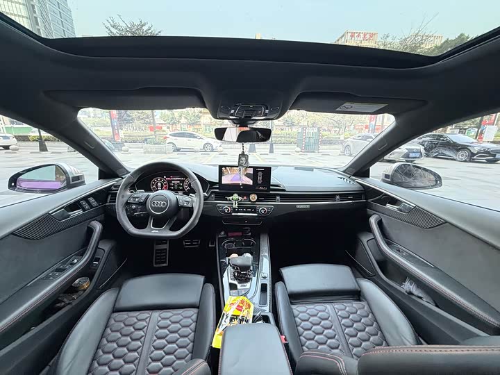 Фото 9 - Audi RS 5