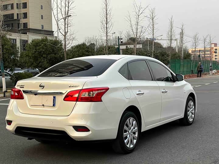 Фото 6 - Nissan Sylphy