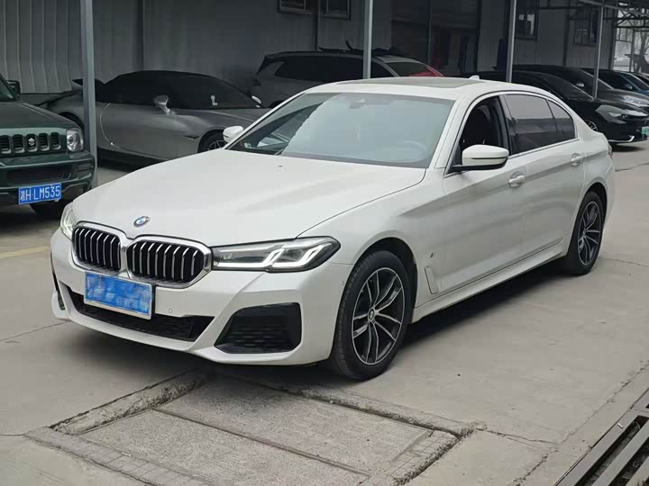 Фото 1 - BMW 5 Series