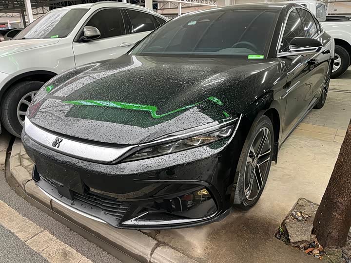 Фото 1 - BYD Han