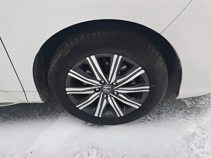 Фото 6 - Honda Odyssey