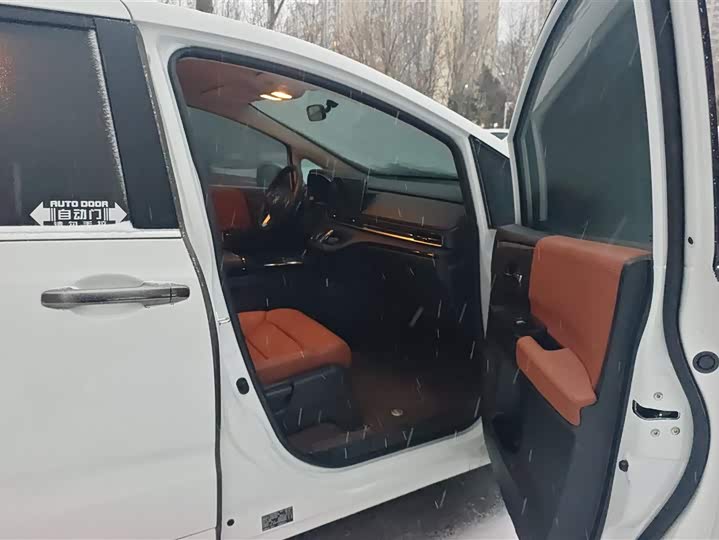 Фото 8 - Honda Odyssey