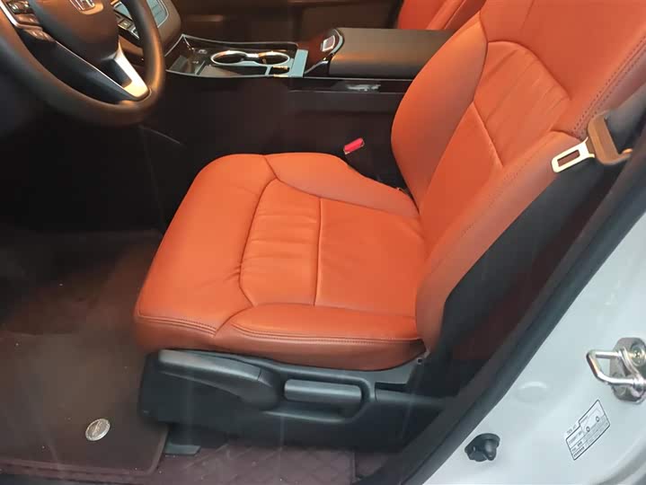 Фото 9 - Honda Odyssey