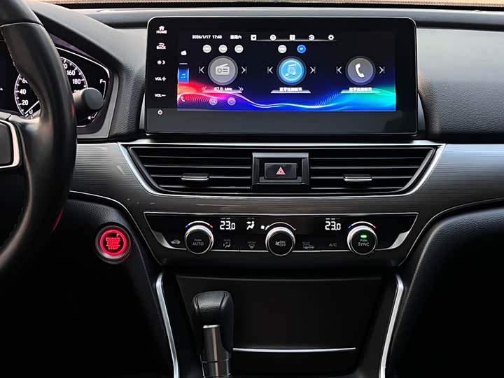 Фото 9 - Honda Accord