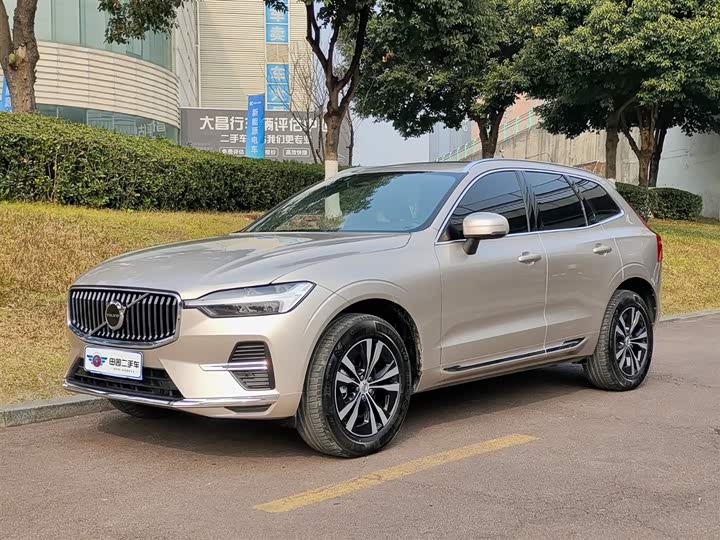 Фото 1 - Volvo XC60