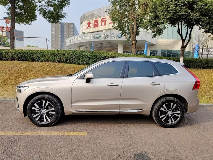 Фото 3 - Volvo XC60