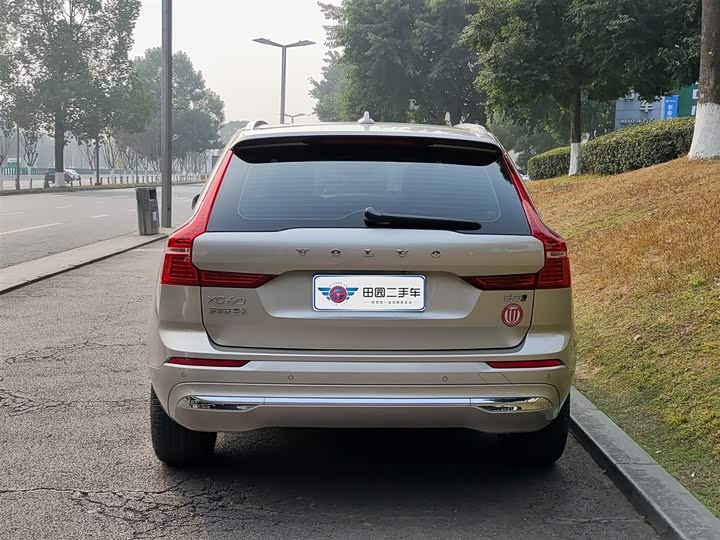 Фото 5 - Volvo XC60