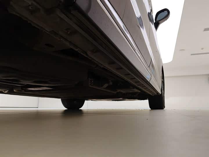 Фото 4 - Hongqi HQ9 Hybrid