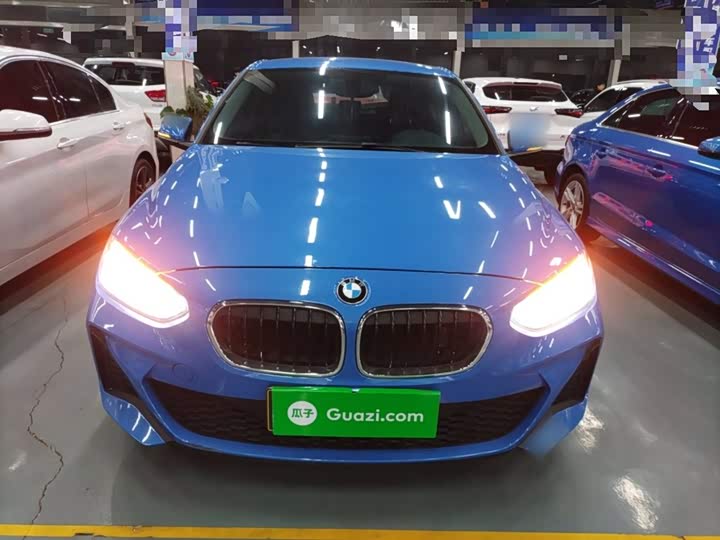 Фото 3 - BMW 1 Series