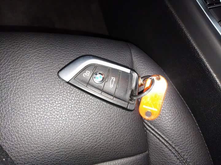 Фото 9 - BMW 1 Series