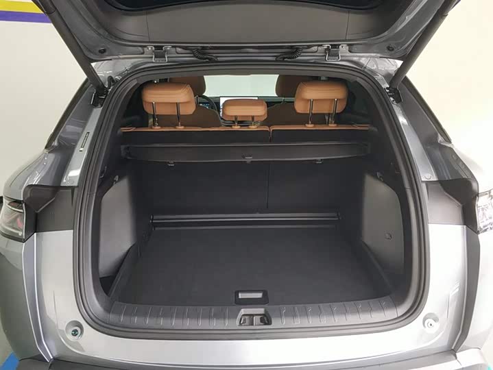 Фото 4 - BYD Song L DM-i Hybrid