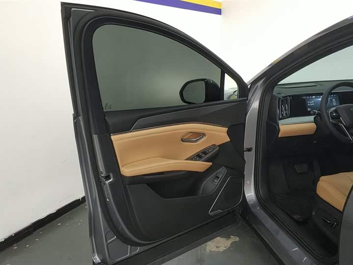 Фото 7 - BYD Song L DM-i Hybrid