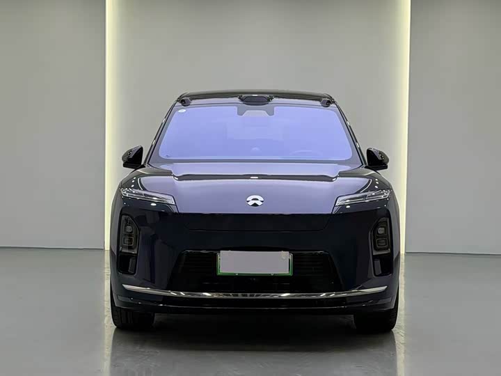 Фото 2 - Nio ES8