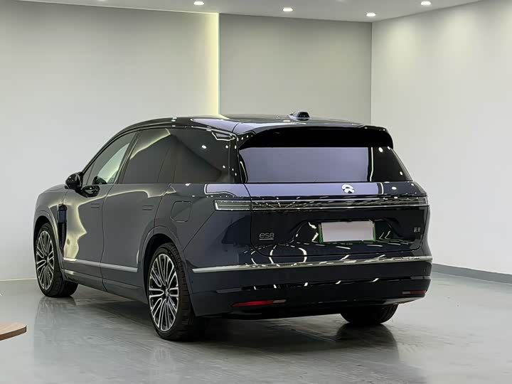 Фото 4 - Nio ES8