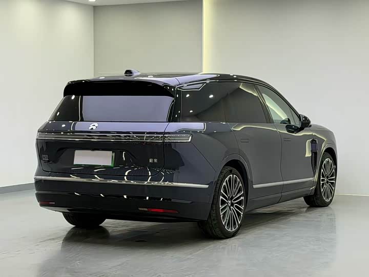 Фото 6 - Nio ES8