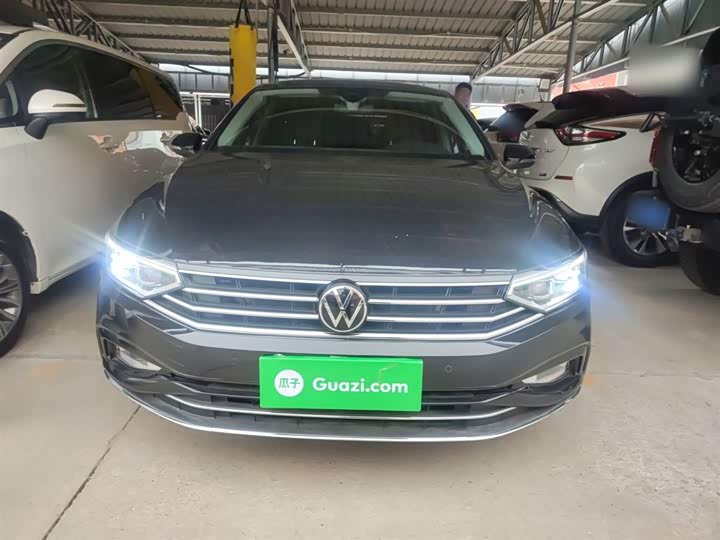 Фото 3 - Volkswagen Magotan