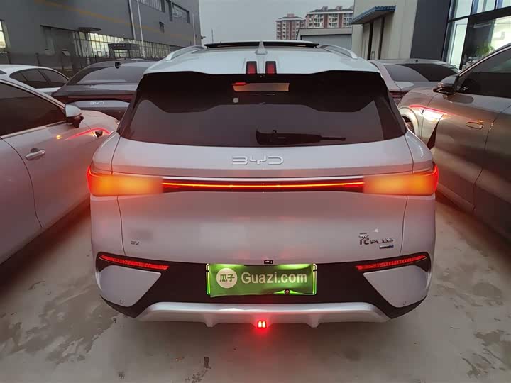 Фото 6 - BYD Yuan Plus