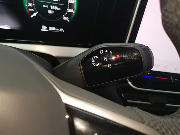 Фото 6 - Volkswagen Passat