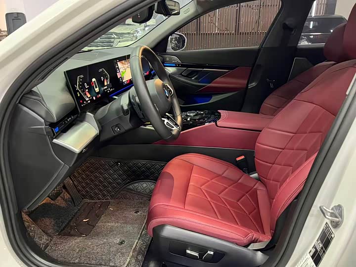 Фото 4 - BMW 5 Series