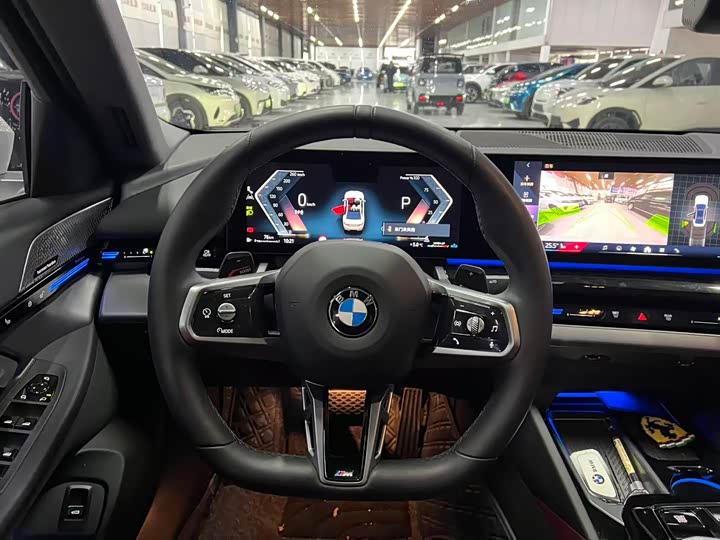 Фото 7 - BMW 5 Series