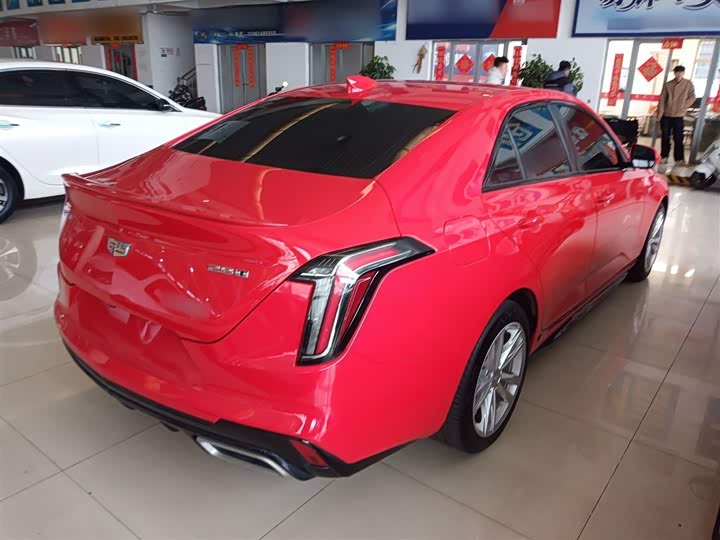 Фото 7 - Cadillac CT4