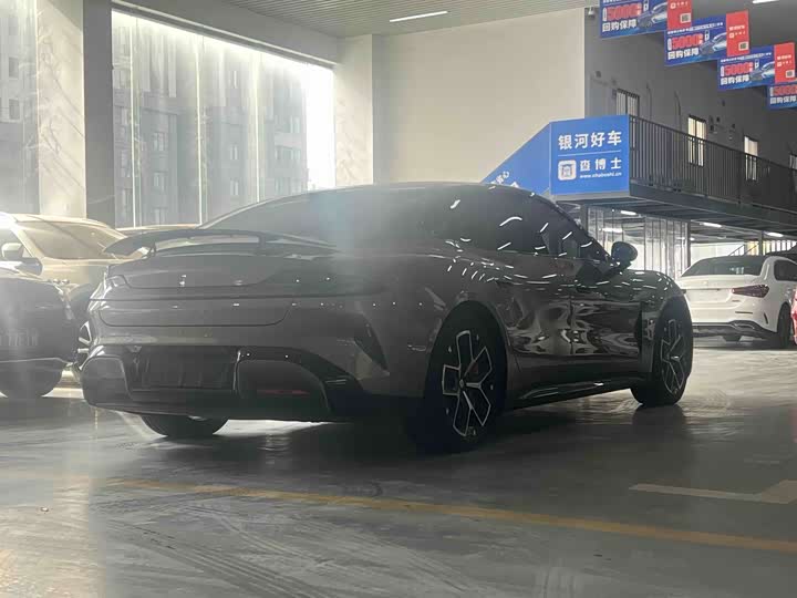 Фото 7 - Xiaomi SU7