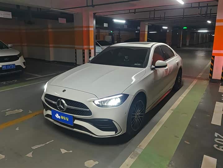 Фото 1 - Mercedes-Benz C-Class