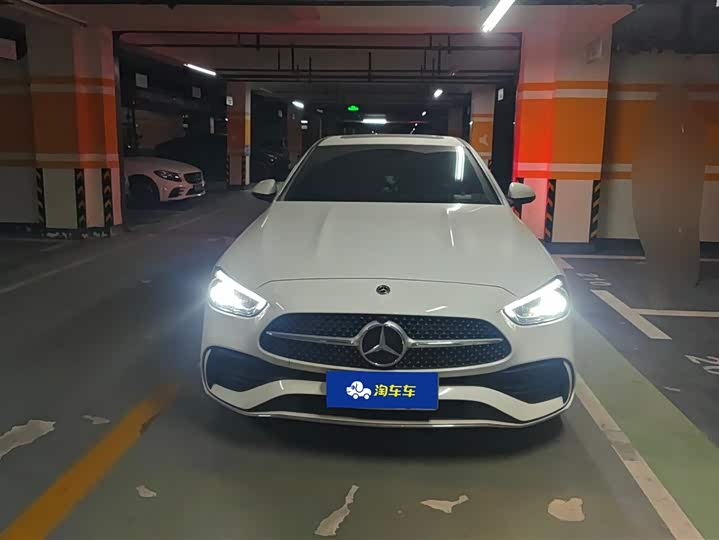 Фото 2 - Mercedes-Benz C-Class