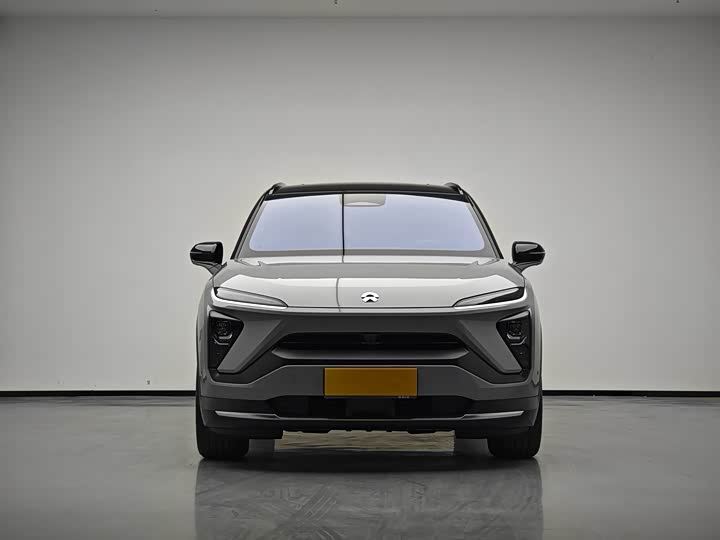 Фото 2 - Nio ES6