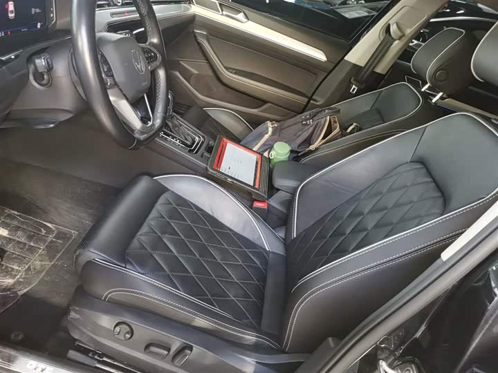 Фото 7 - Volkswagen Magotan GTE Hybrid