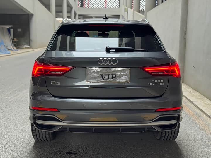 Фото 5 - Audi Q3