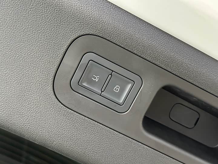 Фото 7 - BYD Sea Lion 07 DM-i Hybrid