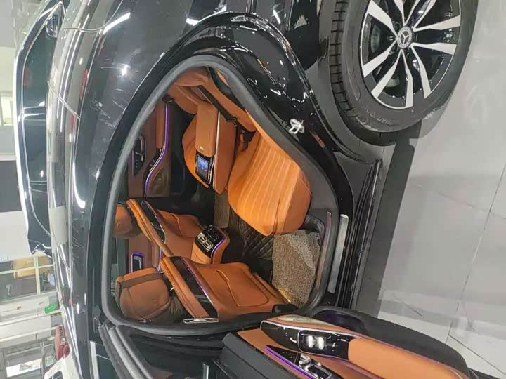 Фото 2 - Mercedes-Benz S-Class