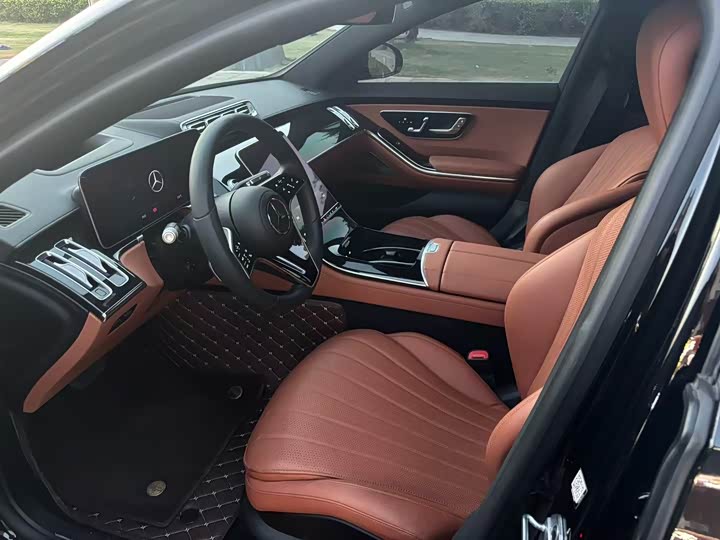 Фото 3 - Mercedes-Benz S-Class