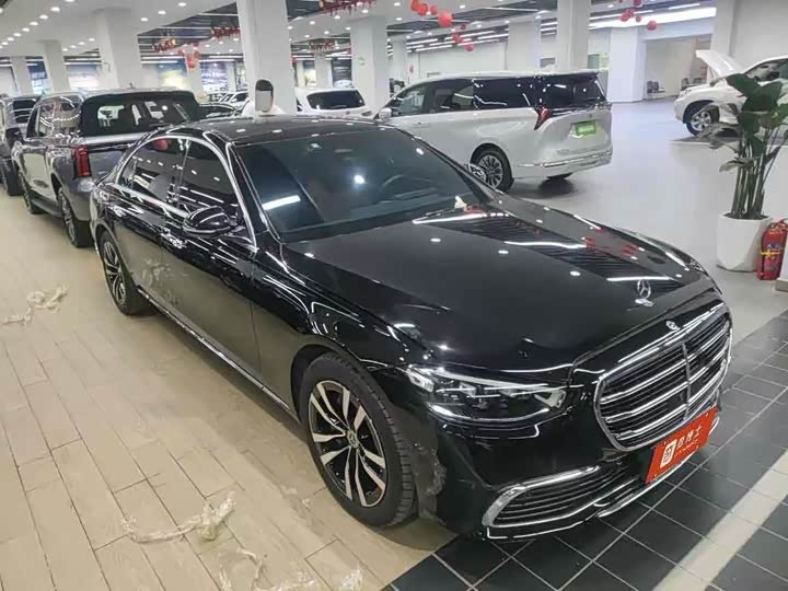 Фото 7 - Mercedes-Benz S-Class