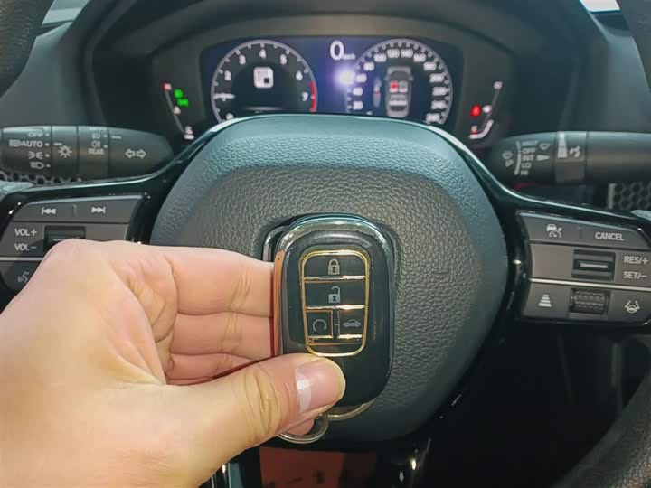 Фото 9 - Honda Civic