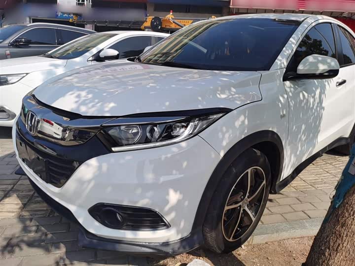 Фото 2 - Honda Vezel