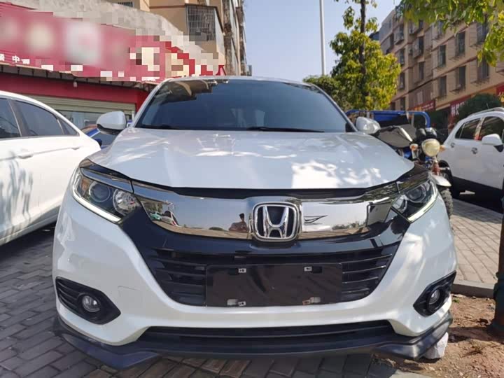 Фото 3 - Honda Vezel