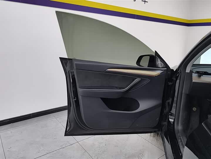 Фото 7 - Tesla Model Y