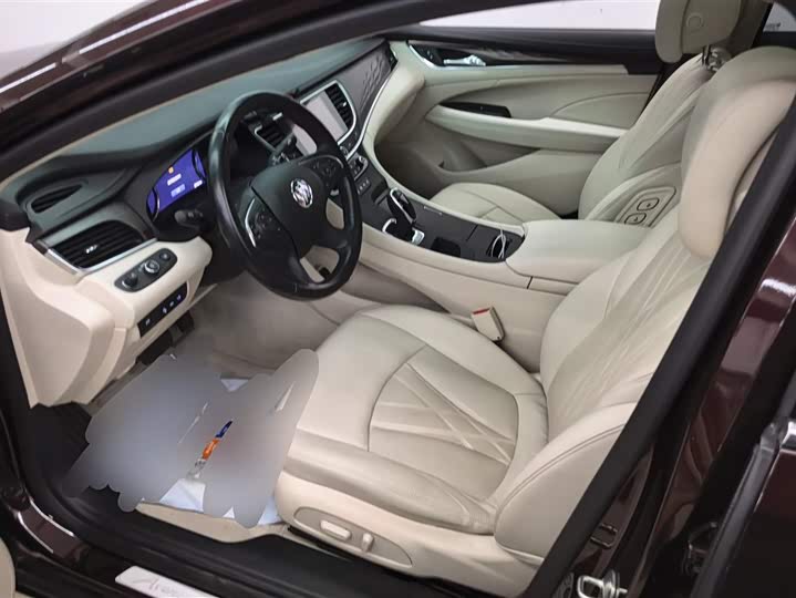 Фото 9 - Buick LaCrosse