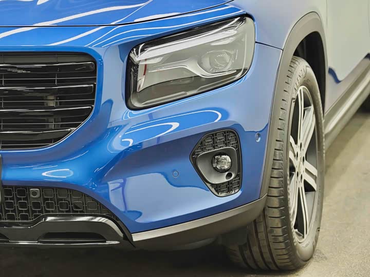 Фото 9 - Mercedes-Benz GLB-Class