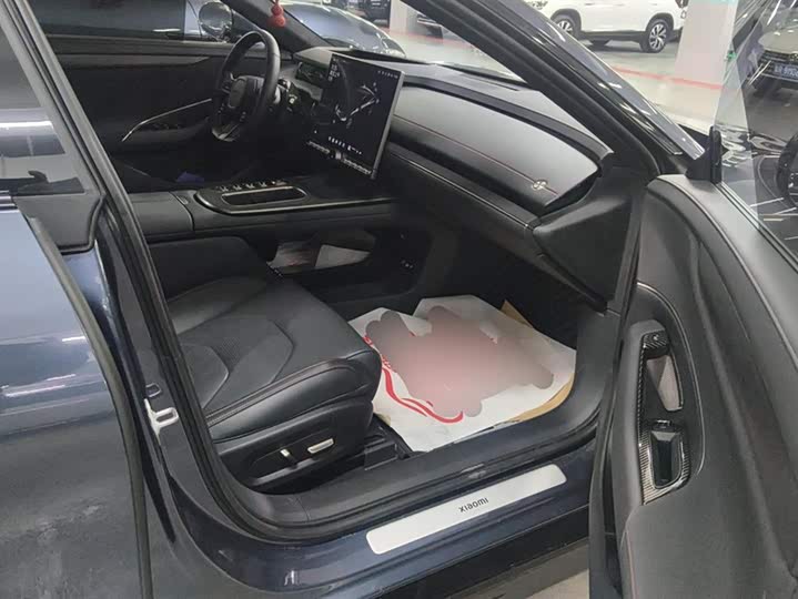 Фото 8 - Xiaomi SU7