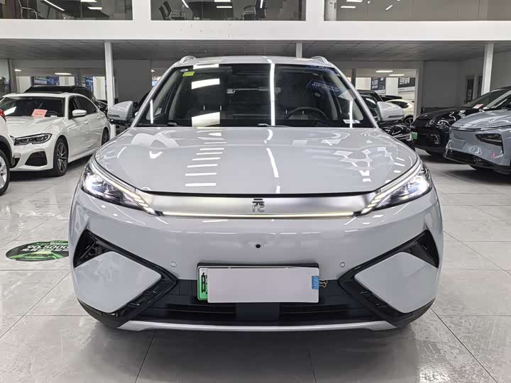 Фото 2 - BYD Yuan Plus