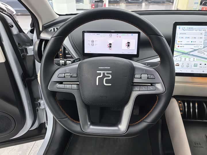 Фото 8 - BYD Yuan Plus