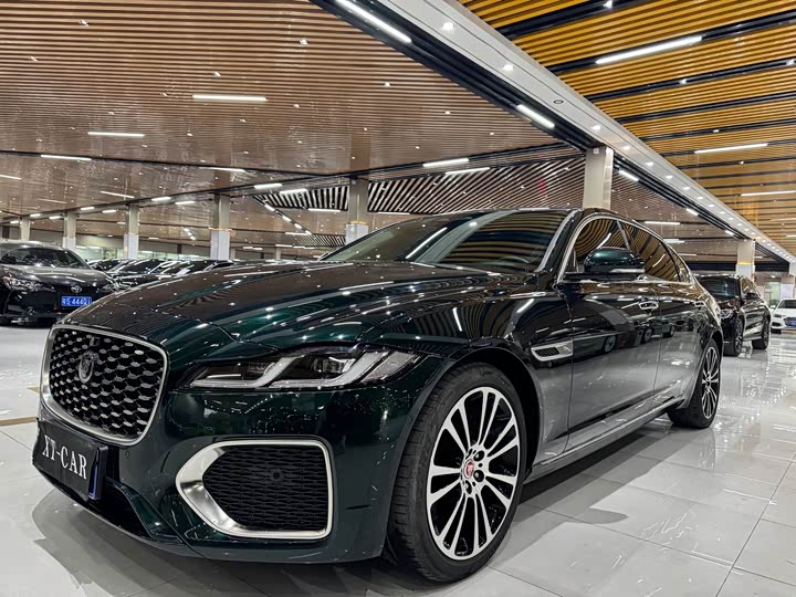 Фото 4 - Jaguar XF L